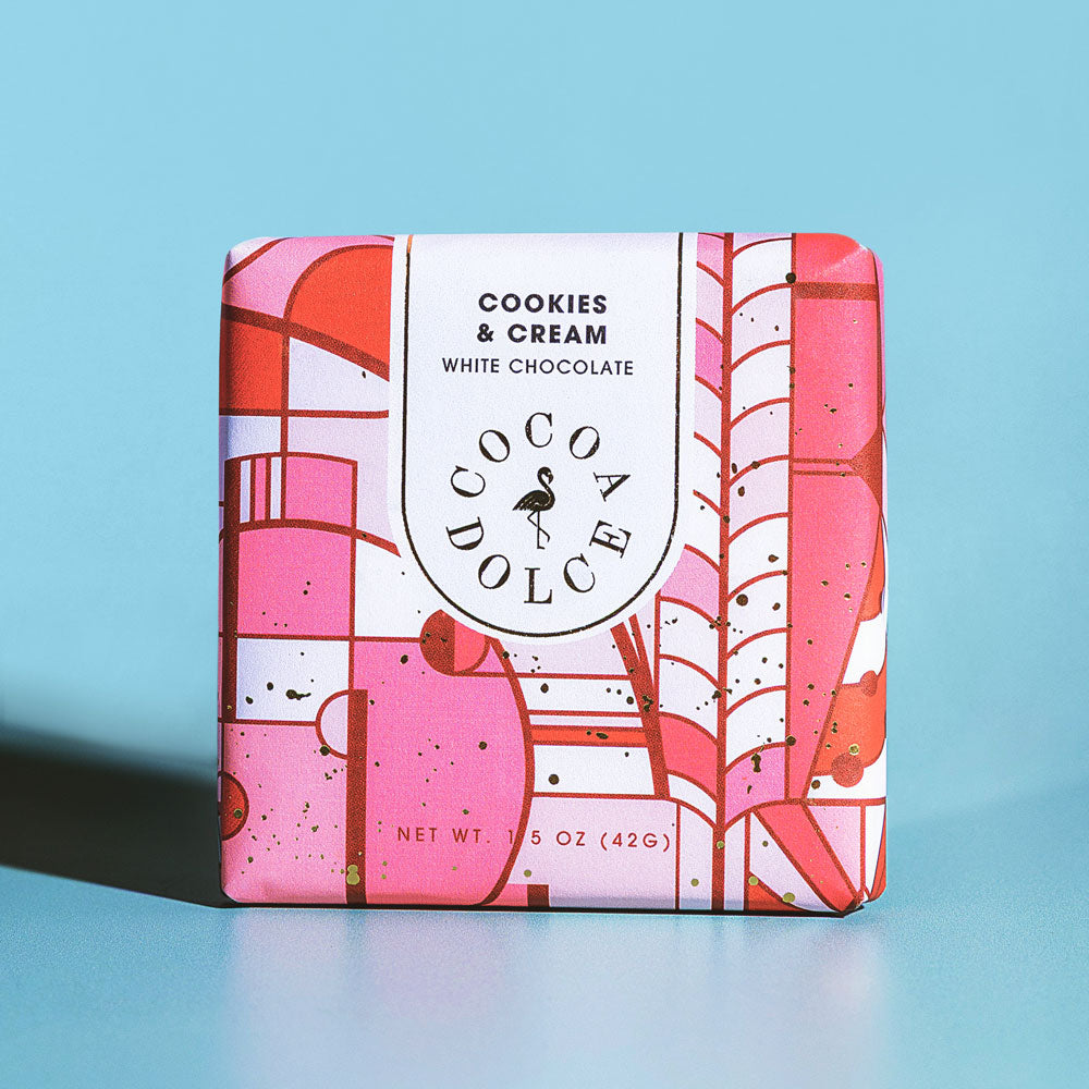 White Chocolate Bar with Cookies & Cream