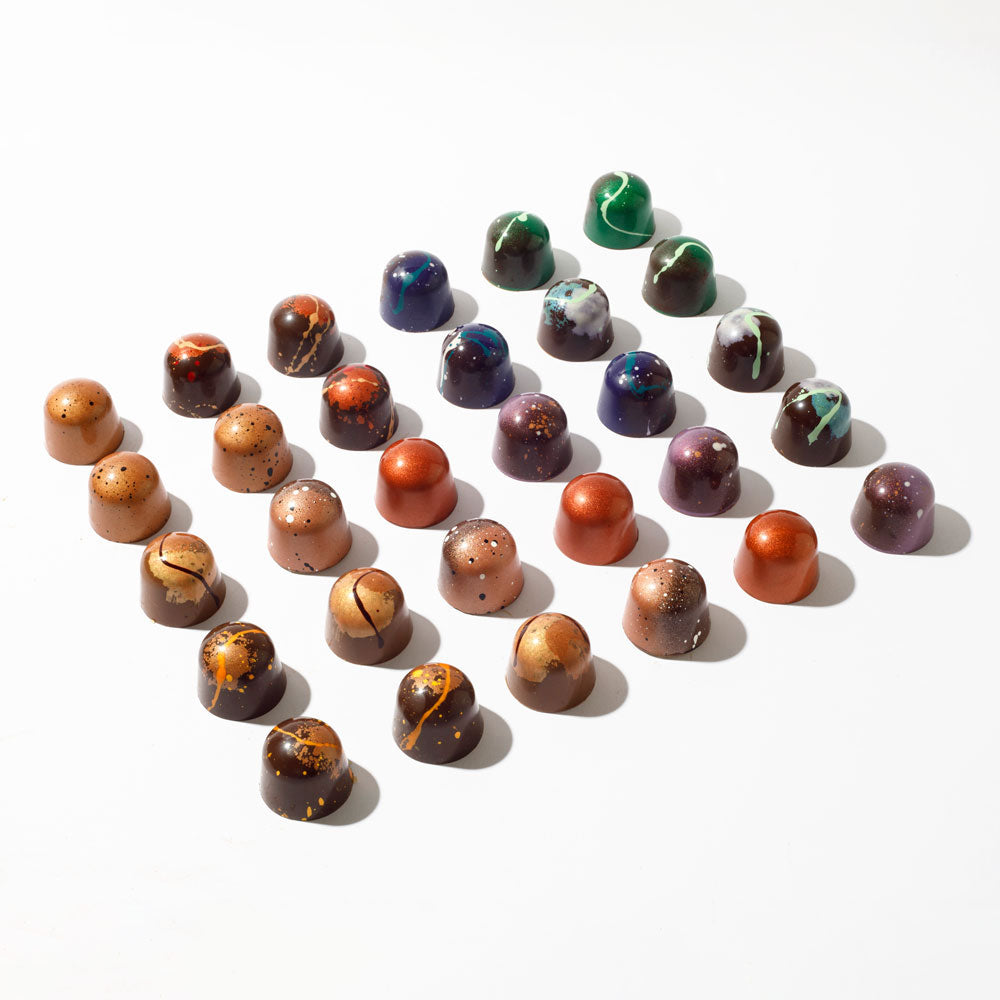 30-Piece Holiday Collection